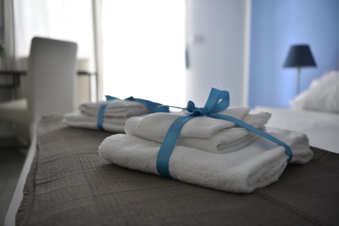 B&B Brothers Suite Vomero เนเปิลส์ ภายนอก รูปภาพ